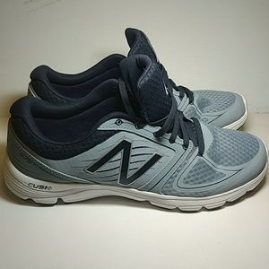 New Balance Mens Size 10.5 Comfort Ride 575v2 Cush